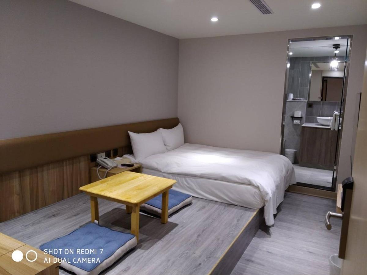 Michi Hotel - Luodong Exterior photo